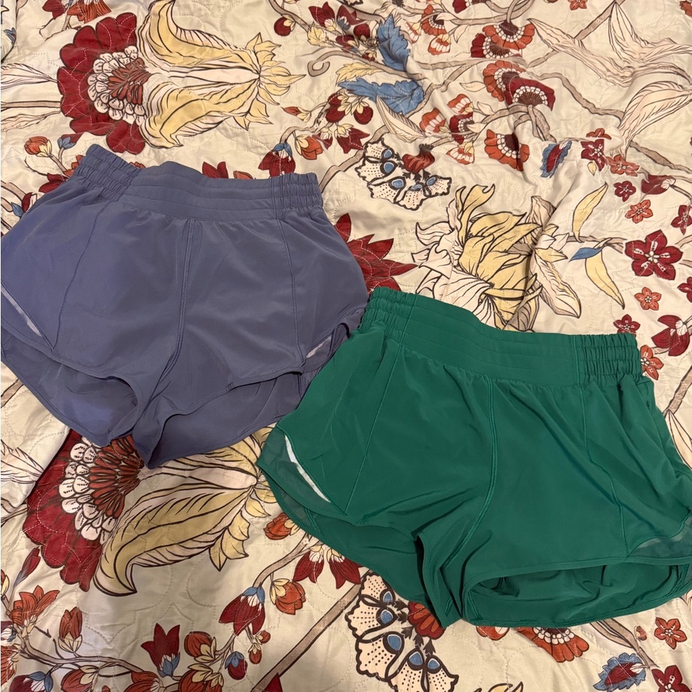 lululemon Hotty Hot Low-Rise Lined Short 4" - Oasis Blue - Size 6